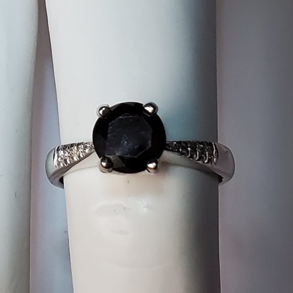 Beautiful 18K white gold  black diamond ring - Picture 3 of 7